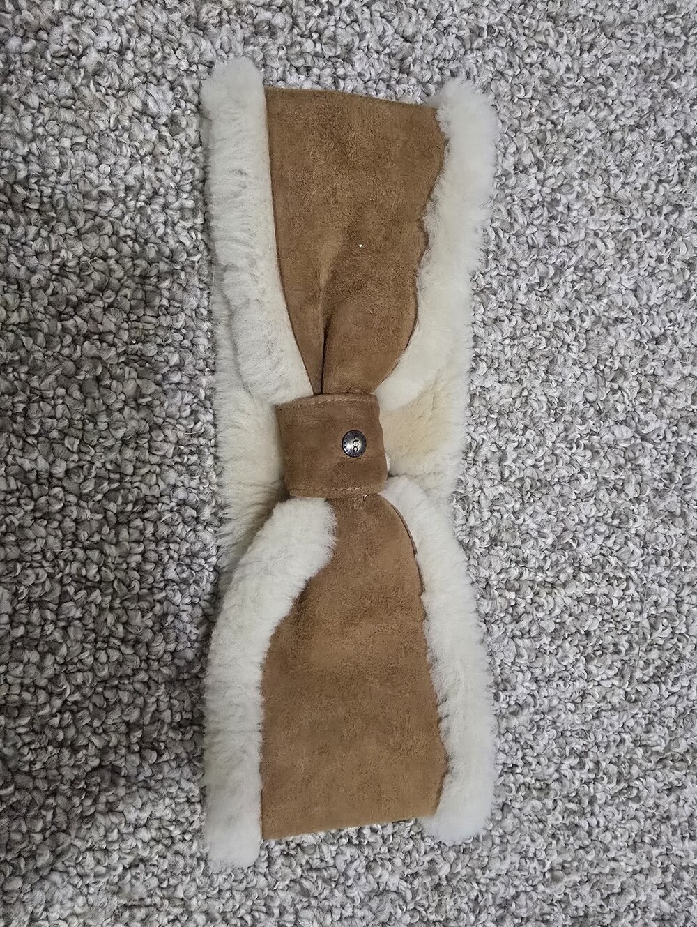 UGG Australia Chesnut Suede & Sheepskin Shearling Bow Headband